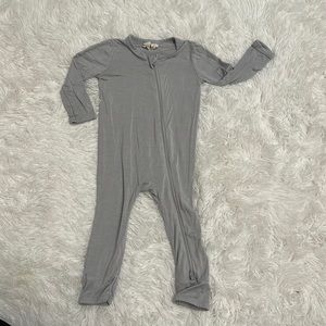 Kyte Baby Zippered Romper. Size 6-12M
